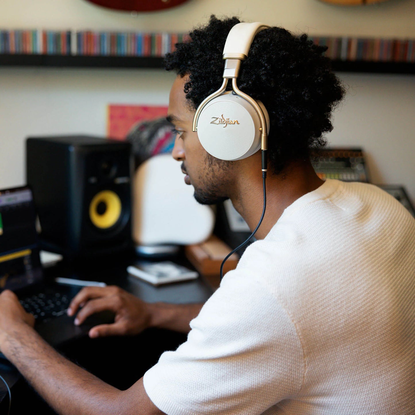 ALCHEM-E Perfect Tune Headphones