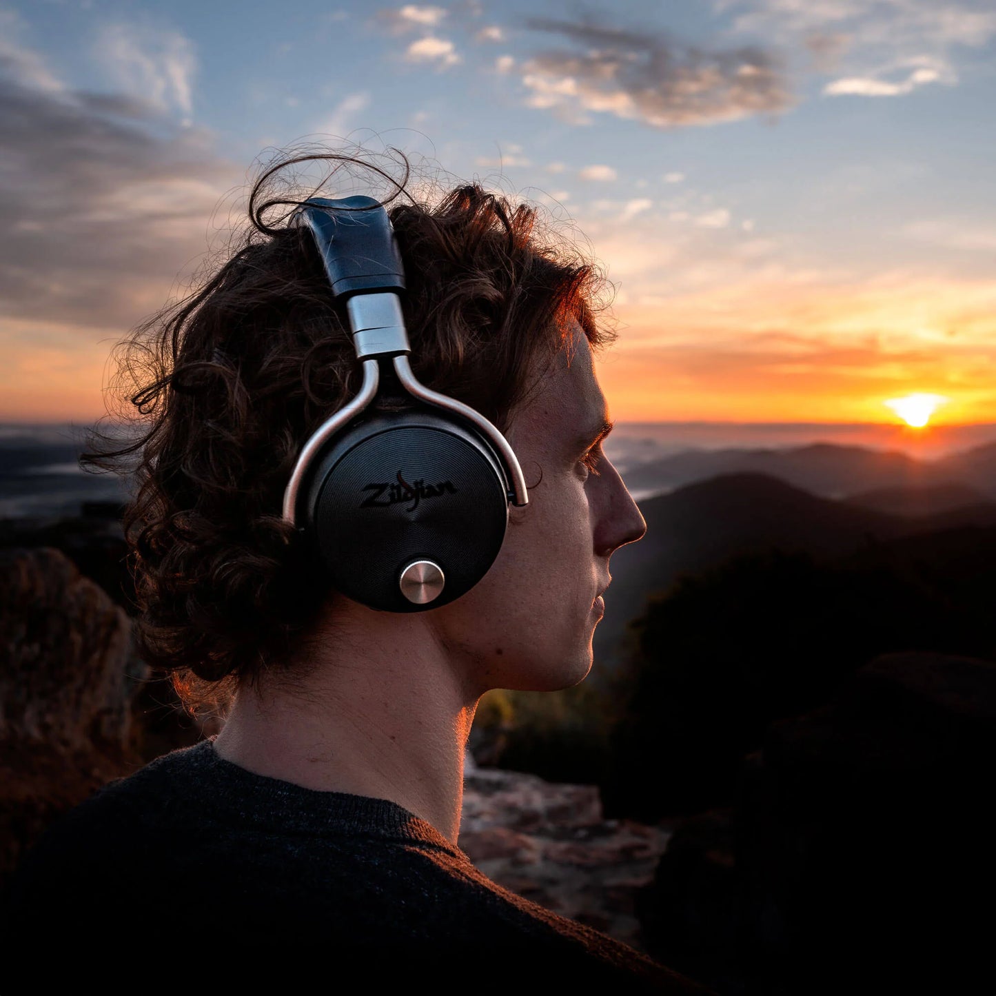 ALCHEM-E Perfect Tune Headphones